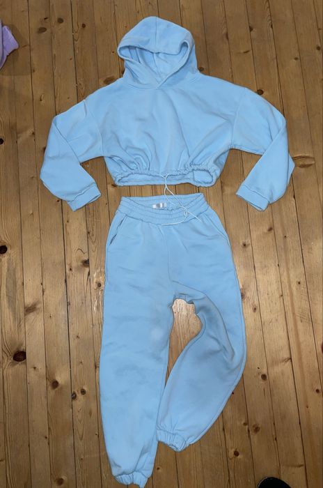 Дамски екипи С и Л размери