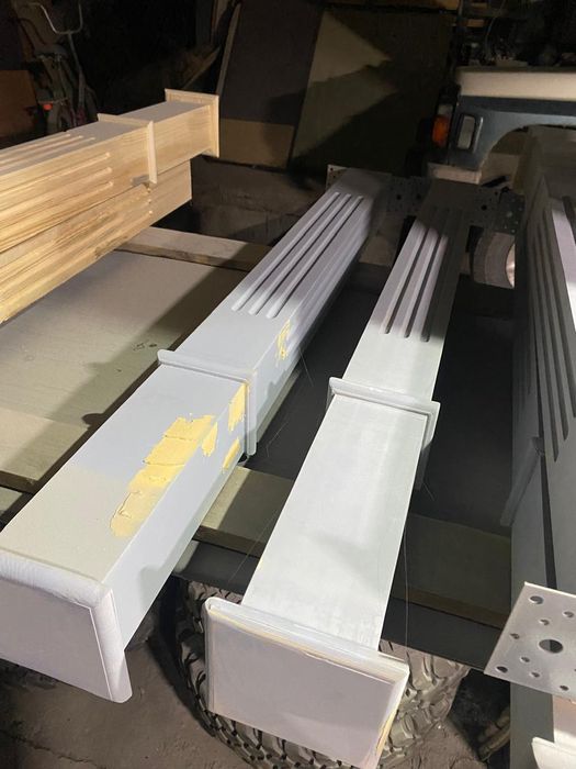 Продам стоики на лесничный марш