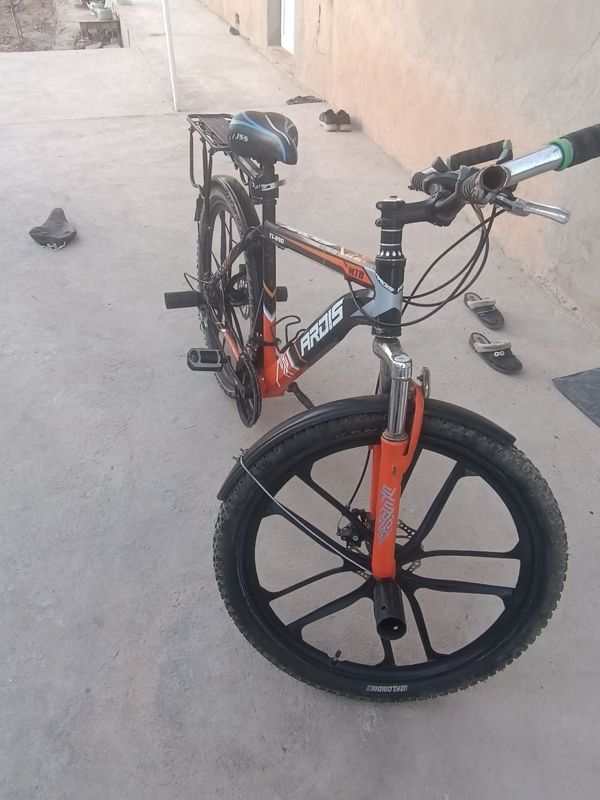 Velosiped Ardis naxadu