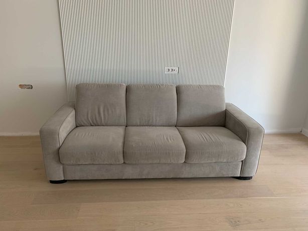 Canapea Fixa 3 locuri foarte confortabila
