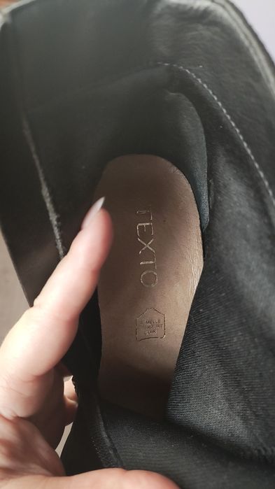 Дамски боти от естествен велур