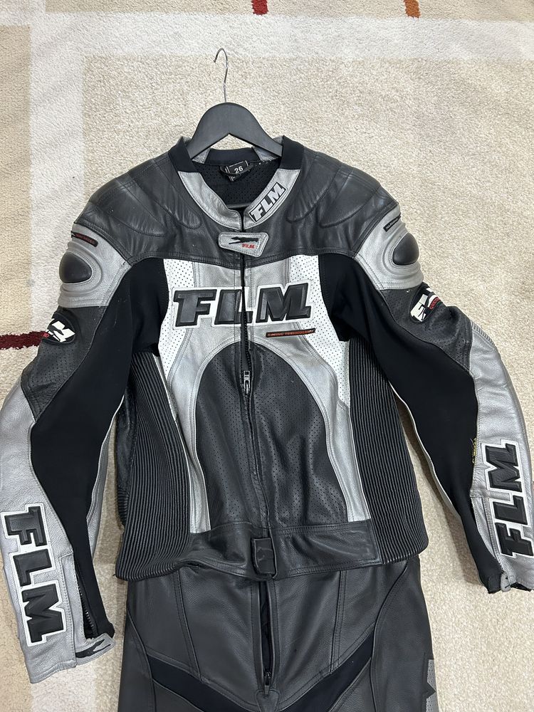 Costum moto FLM - Combinezon piele in stare excelenta