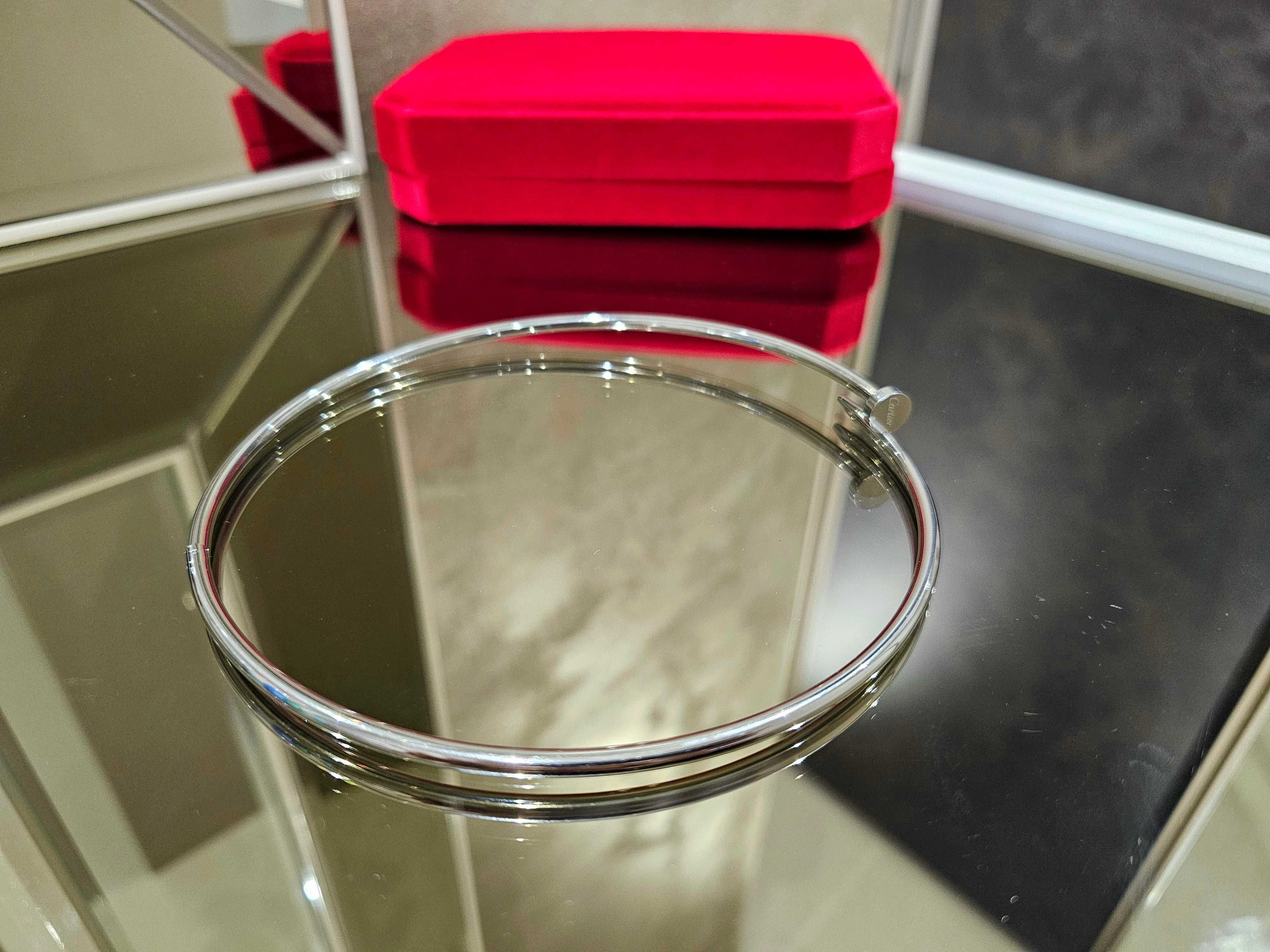 CARTIER Nail Juste un Clou Classic Silver Колие Пирон