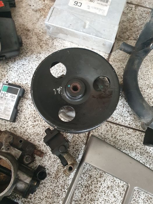 Части за Деу Нубира