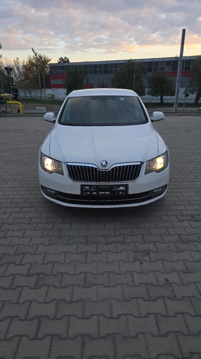 Skoda Superb 1.6 tdi 2015