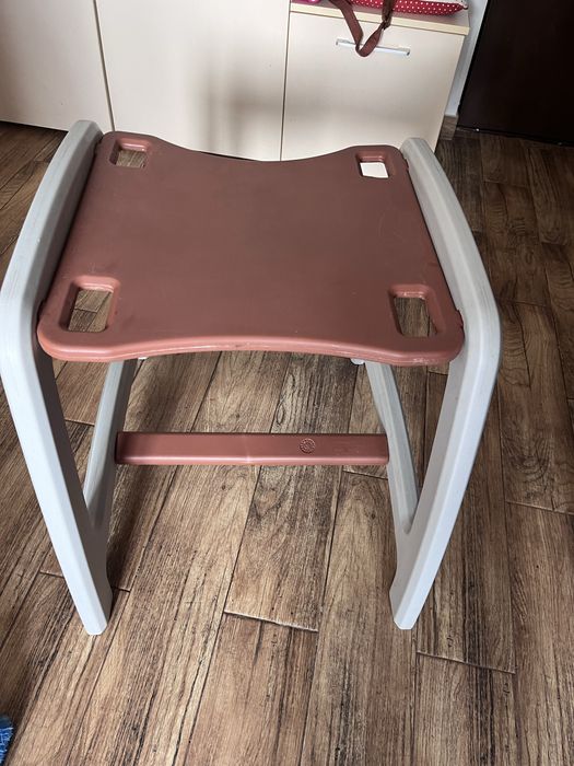 Scaun de masa bebelus  2in1