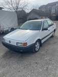 Volkswagen Passat CL ’89 – clasic german, motor diesel economic!