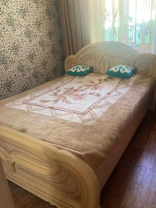 Кровать Шатура 1.60×2 с матрацом