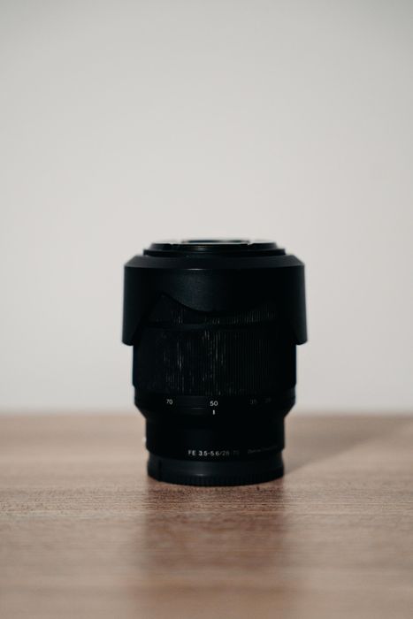 Vând obiectiv Sony 28-70 mm