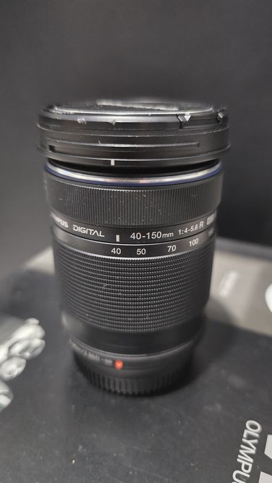 Olympus OM-D E-M10 Mark II