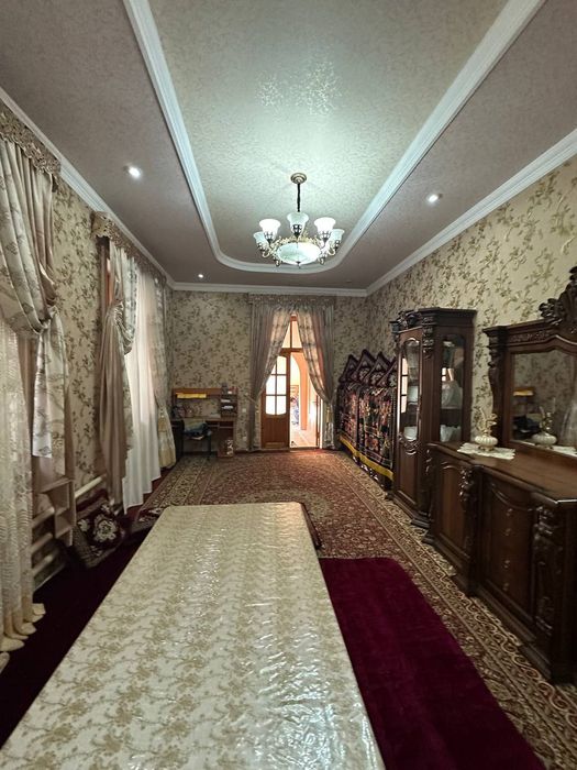 Yunusobodda hovli sotiladi