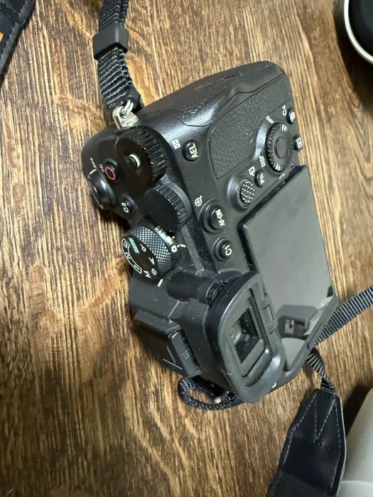 Vând Sony A7III + Sony A7IV