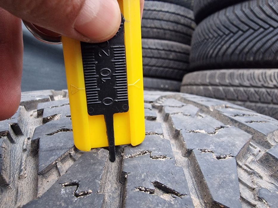 Anvelopă 31×10.50R15 marca Nokian,DOT 2021, 5.5 mm