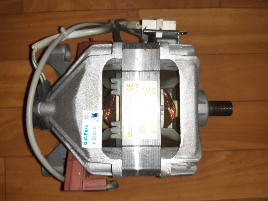 Электродвигатель от стиральной машины Индезит