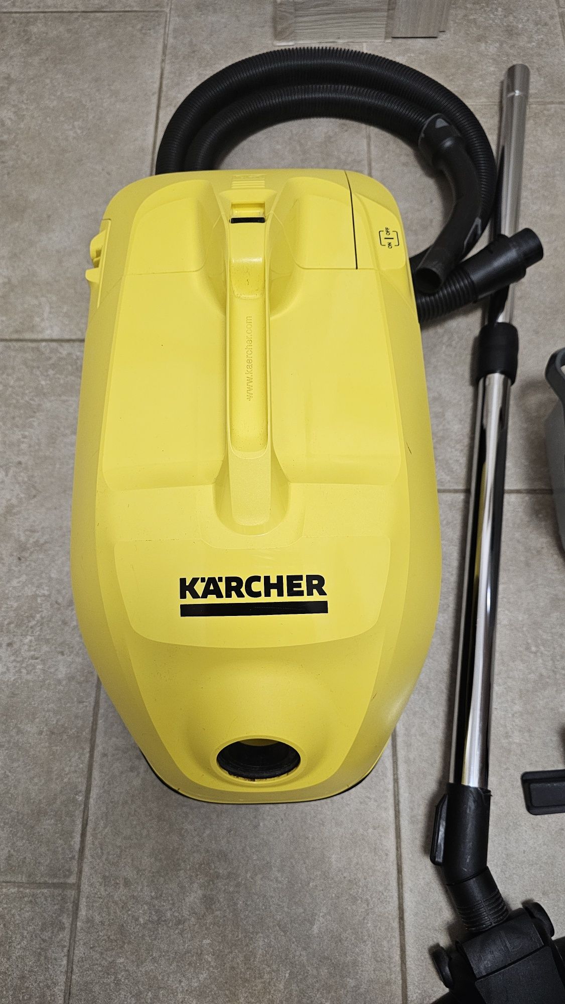 Прахосмукачка Kerher DS6 с воден филтър