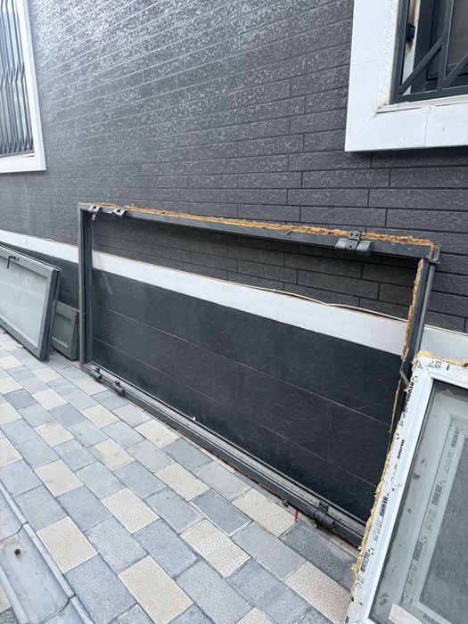 Аква дверь и душевая сатылад , 2-3 ай гана колданылган , кошуге байлан