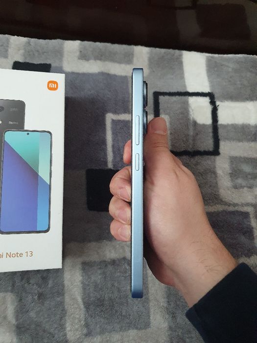 Srochna sotiladi Xiaomi Redmi Note 13 8+8/256Gb Blue Orginal