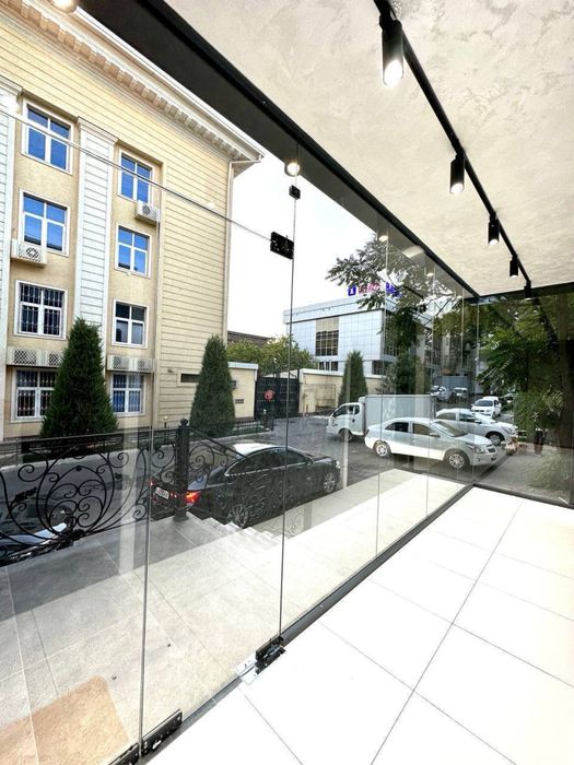 Аренда Нежилое 1-Линия Улица Навои ор; Панорама 90 кв.м Евро ремонт