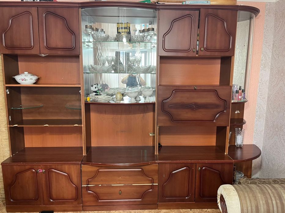 Стенка - горка для зала