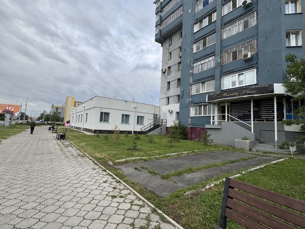 Продам комерческое помещение в центре города, р-н Достык Молла