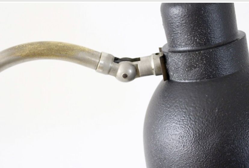 Настолна индустриална лампа