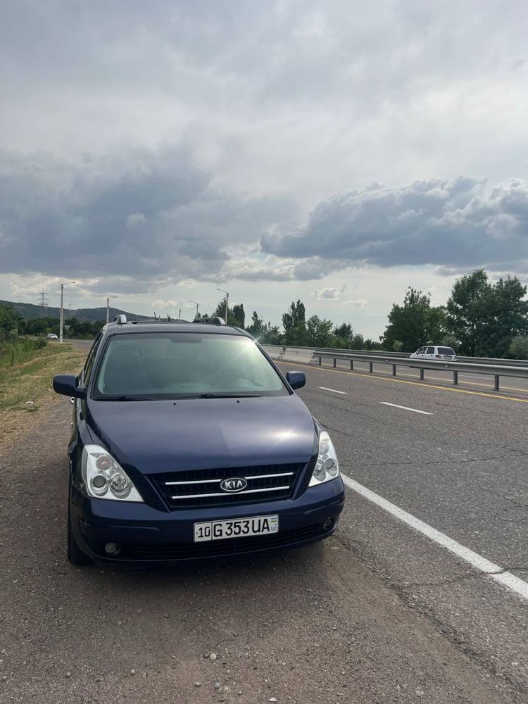 KIA carnival 2008