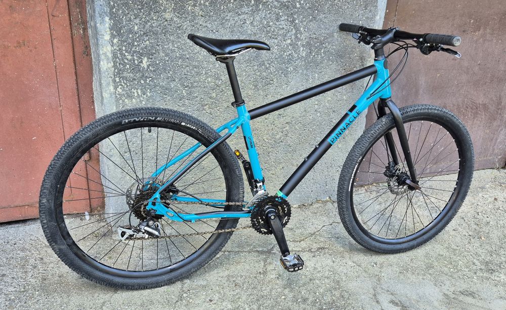 Bicicleta Pinnacle roti 27.5
