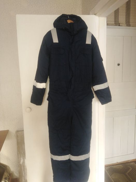 Продам зимный комбинезон, размер 48 - 50