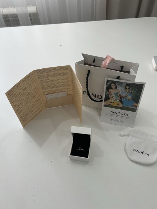 Pandora, кольцо красное сердцо