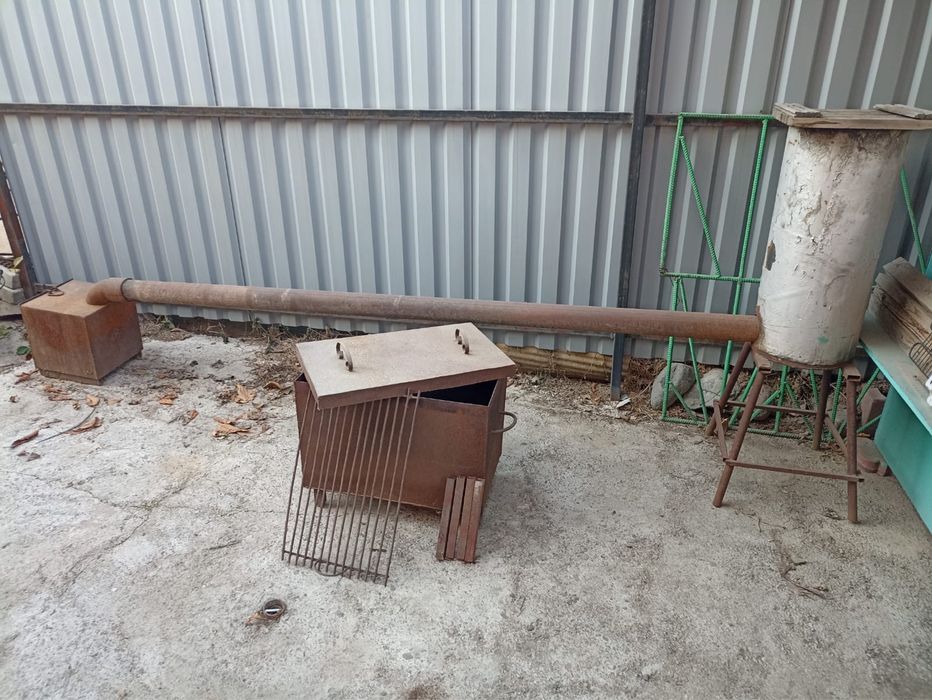 коптильня (копчение рыбы и мяса) и коктальница