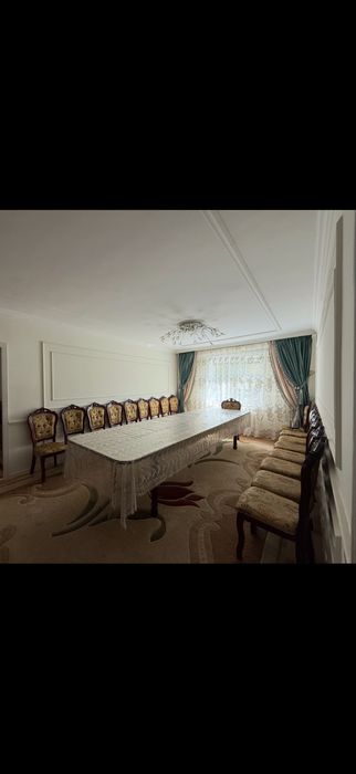 Продаю стулья деревянные