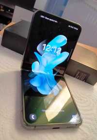 Vând Samsung Galaxy zflip4