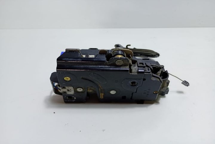 Broasca usa stanga fata 3D1837015 Skoda Octavia a 2-a generatie seria