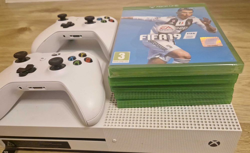 Pachet Xbox One +2 controlere +6 jocuri-Cadou Perfect pentru sărbători