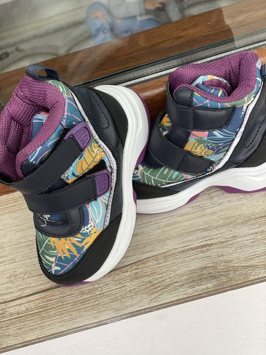 Детски боти за момиче