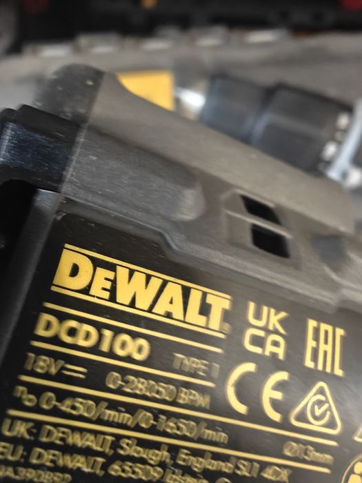 Filetanta Dewalt DCD100
