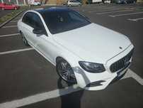 Mercedes E220 panoramic