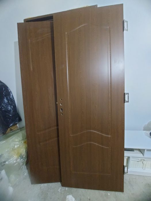 Uși  de  interior