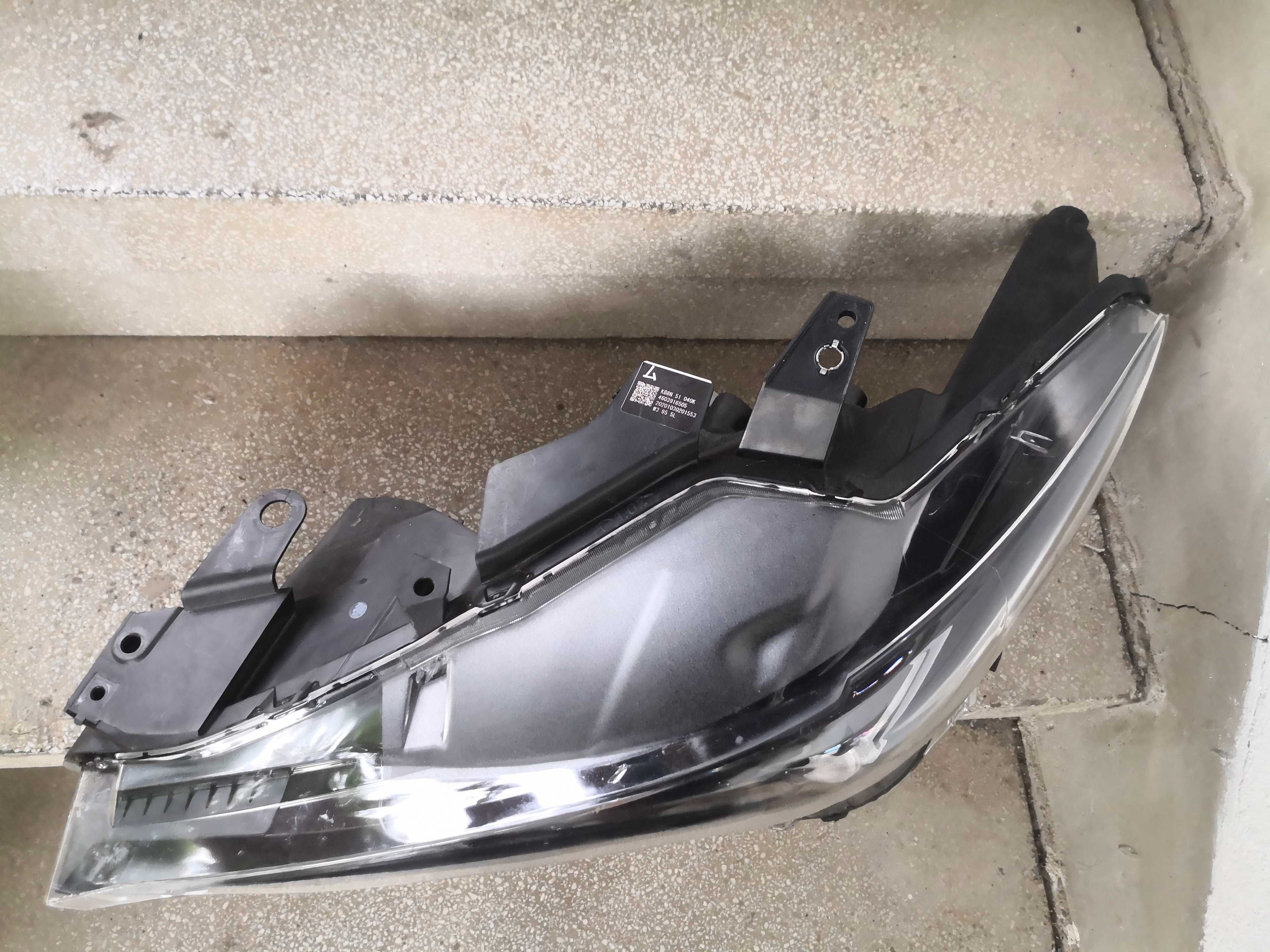 Фарове Mazda CX5 FULL LED 2020/Фарове Мазда ЦХ5/Фар Mazda CX5 Оригинал