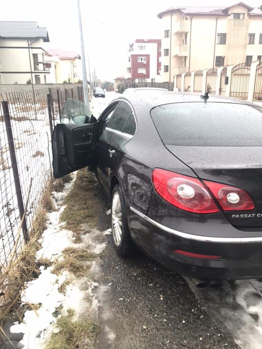 deblocare usa auto incuiata cheile in interior de la 100 lei