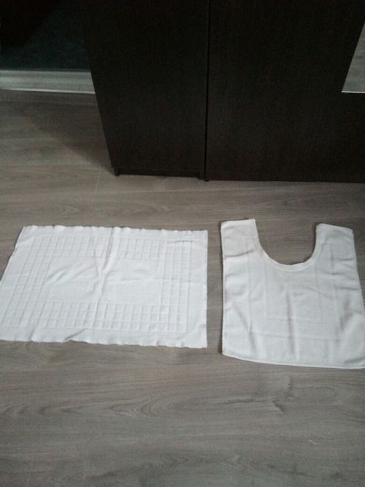 Bara prosoape Ikea+set covorase pentru baie