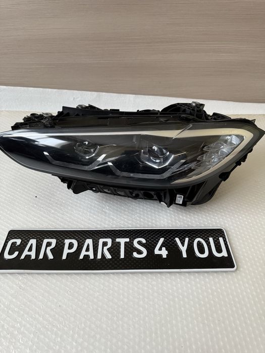 Фар десен BMW G22 G23 G26 G80 G82 G83 Перфектен