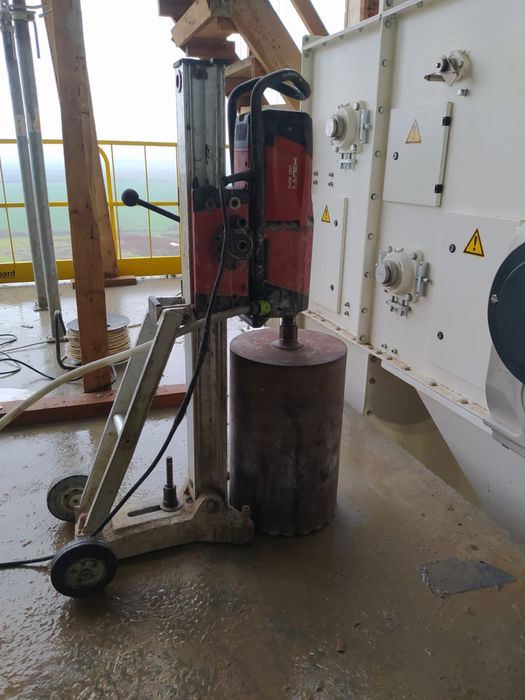 Carotam rapid si curat. Gauri:hota/centrala/aer conditionat/ventilatii