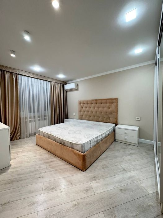 Продается 2х комнатная квартира, 77 серия, Новомосковская