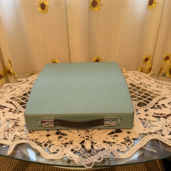 masina de scris Royal FUNCTIONALA