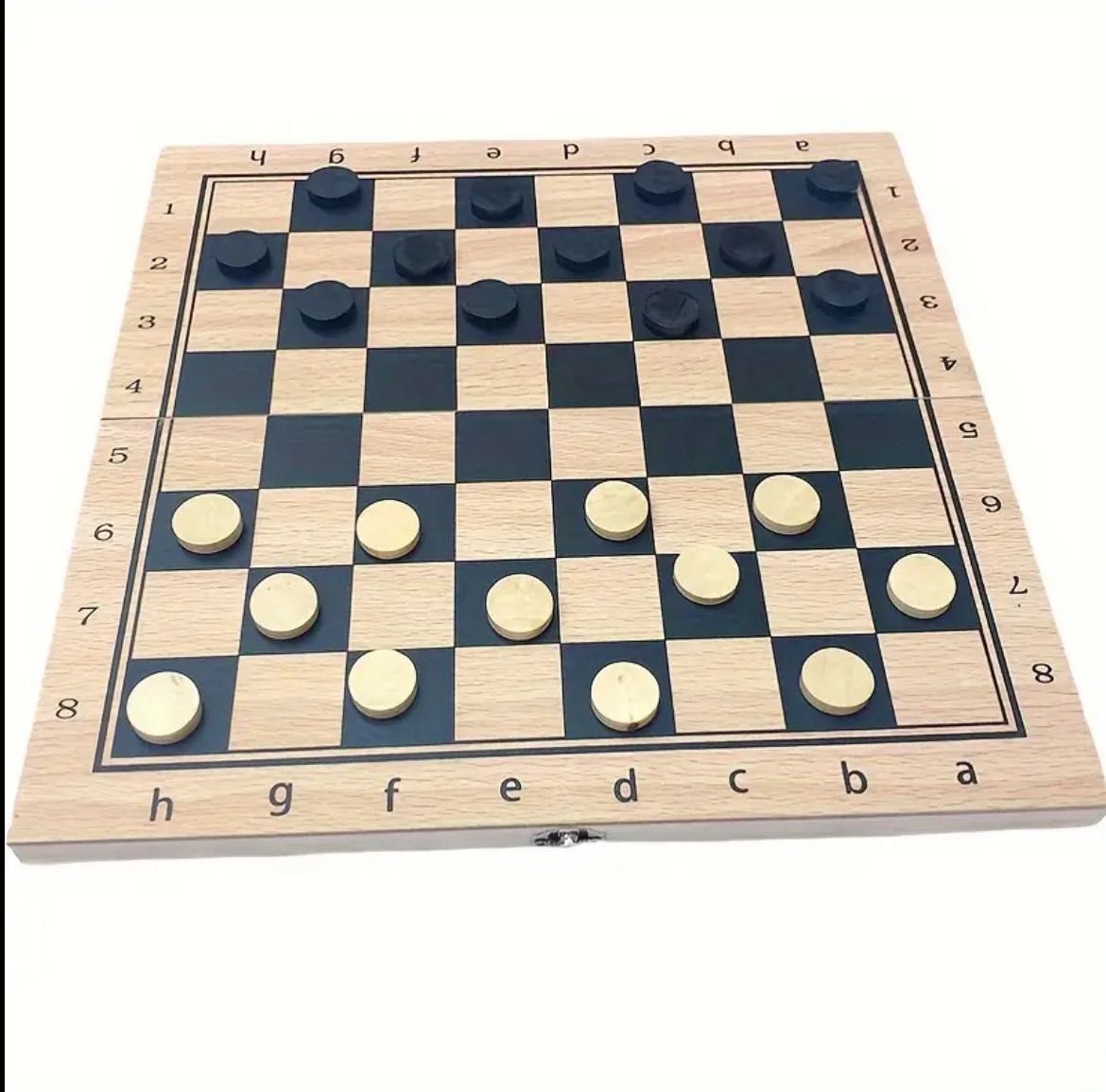 Tabla de șah și table din lemn cu piese incluse