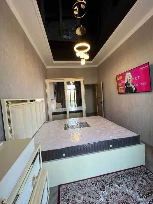 Срочно сдам 2- комнаты 4/7   Юнусабадский  7 квартал  838*