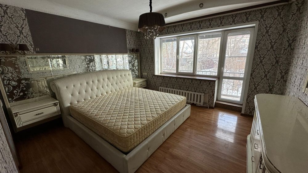 Продаётся двухэтажный дом