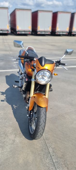 Honda pc36 ,cfmoto mt700, Suzuki A2 500gs
