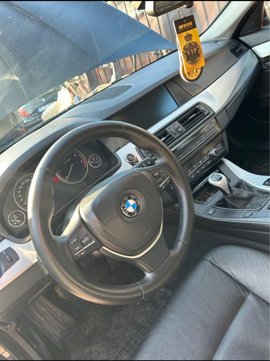 Se vine Bmw F10 2011